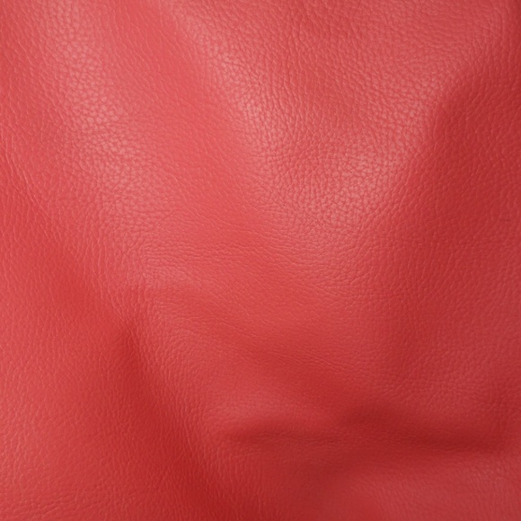 ***SOLD***Neon Pink Purse - Picture 6 of 7